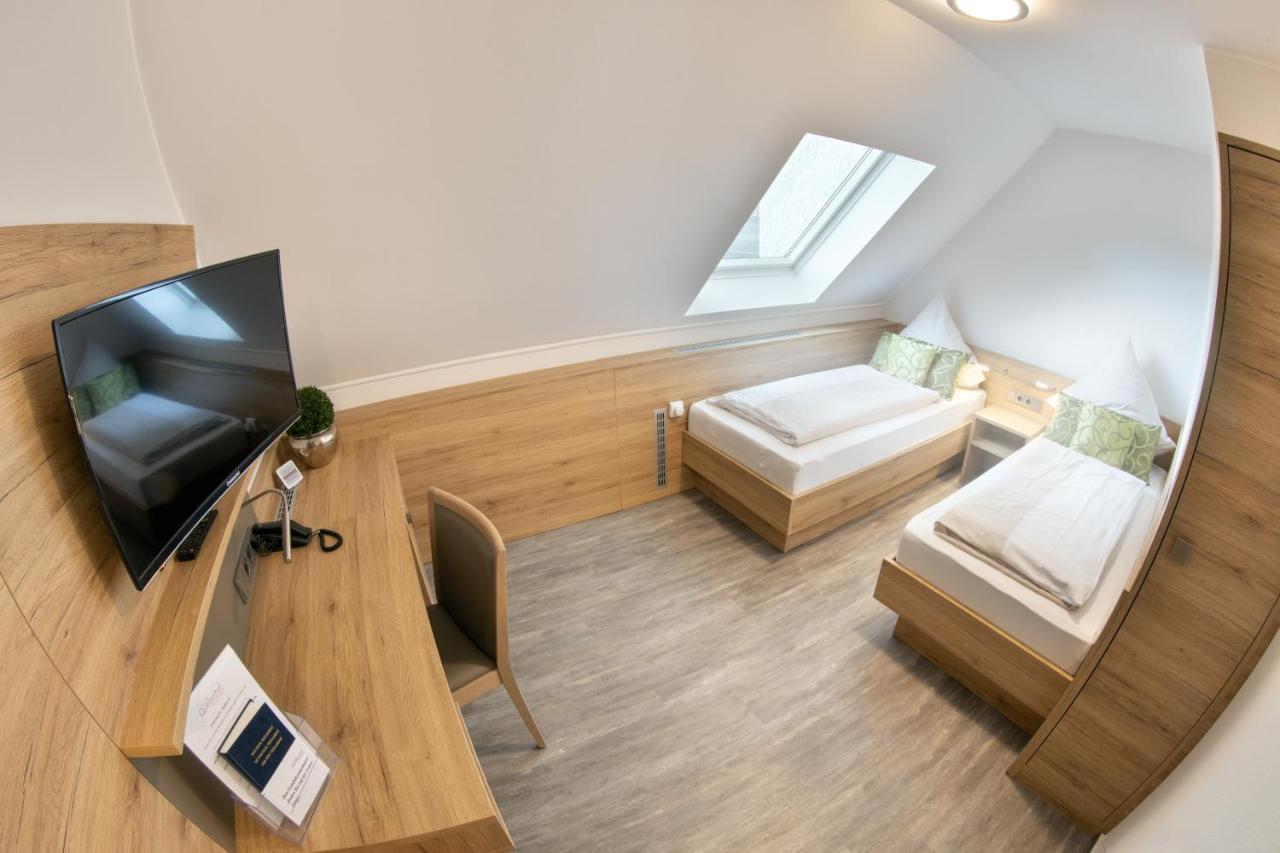 Deeke'S Quellenhof Hotell Lubbecke Exteriör bild