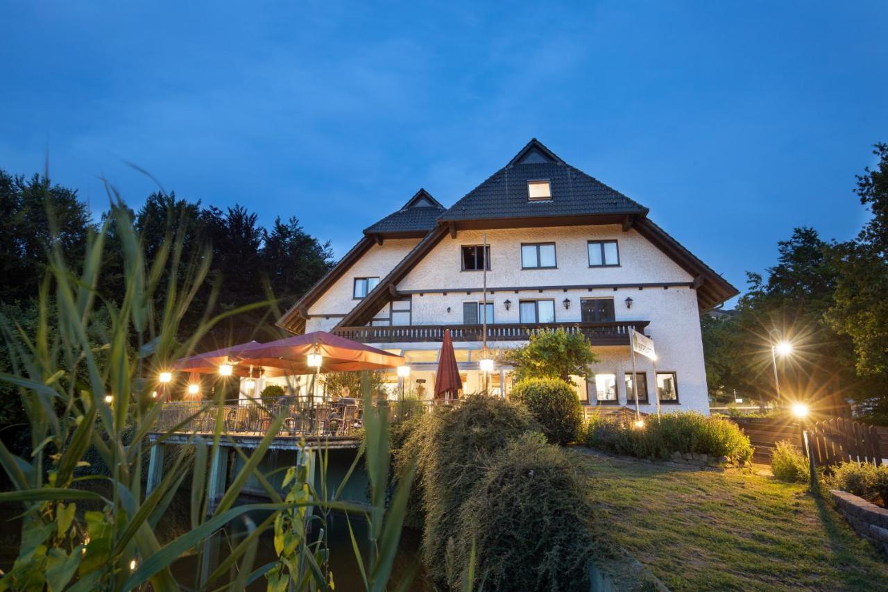 Deeke'S Quellenhof Hotell Lubbecke Exteriör bild