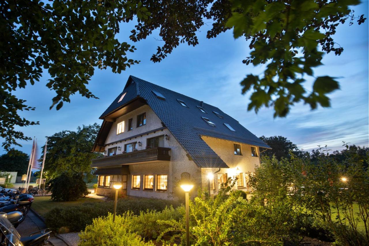 Deeke'S Quellenhof Hotell Lubbecke Exteriör bild