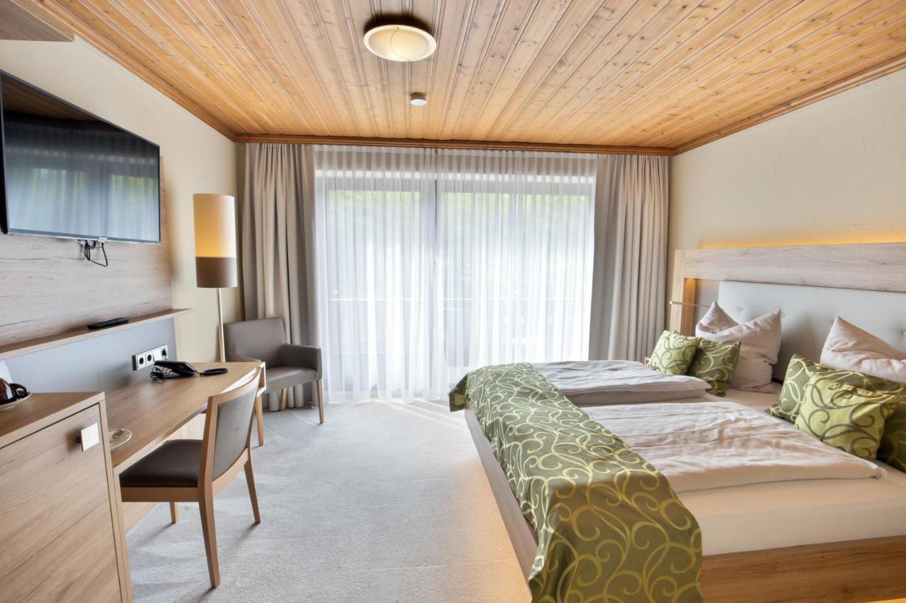 Deeke'S Quellenhof Hotell Lubbecke Exteriör bild