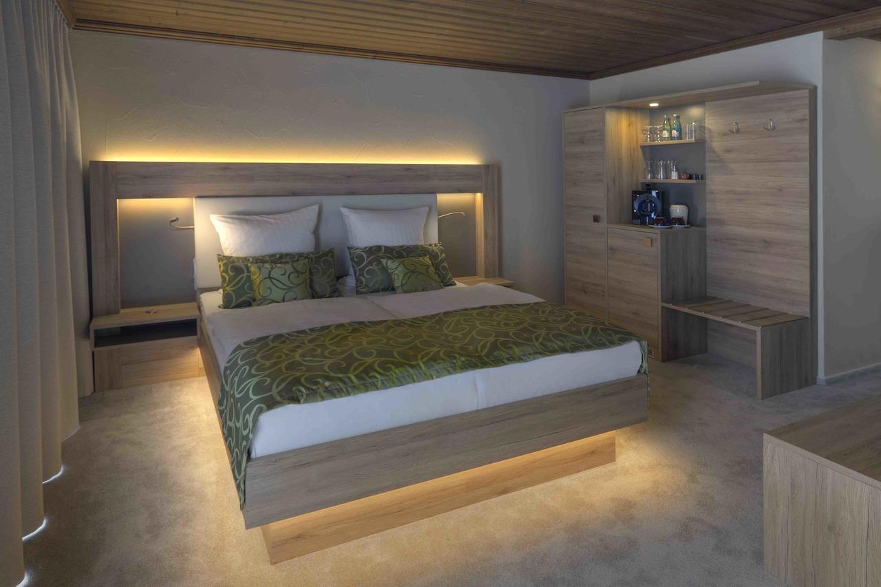 Deeke'S Quellenhof Hotell Lubbecke Exteriör bild